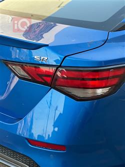 نيسان سنترا